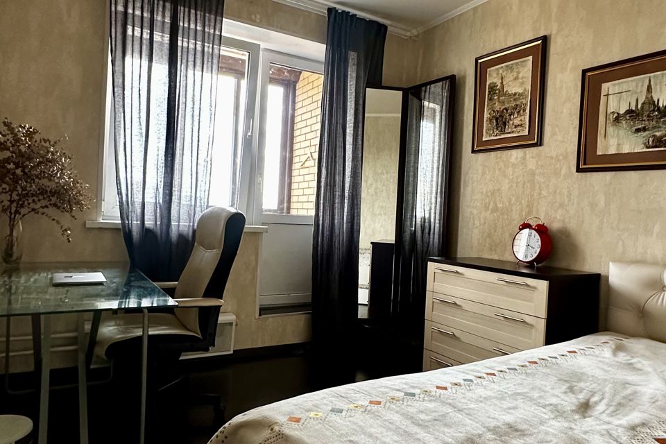 Сдаётся 2-комнатная квартира, 52.6 м²