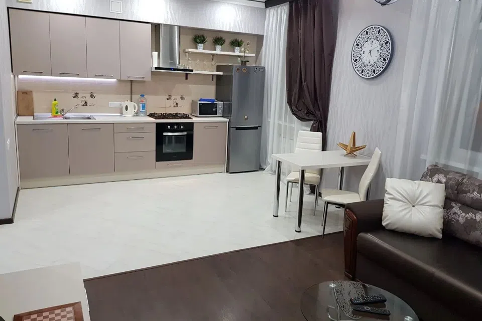 Сдаётся 2-комнатная квартира, 50 м²