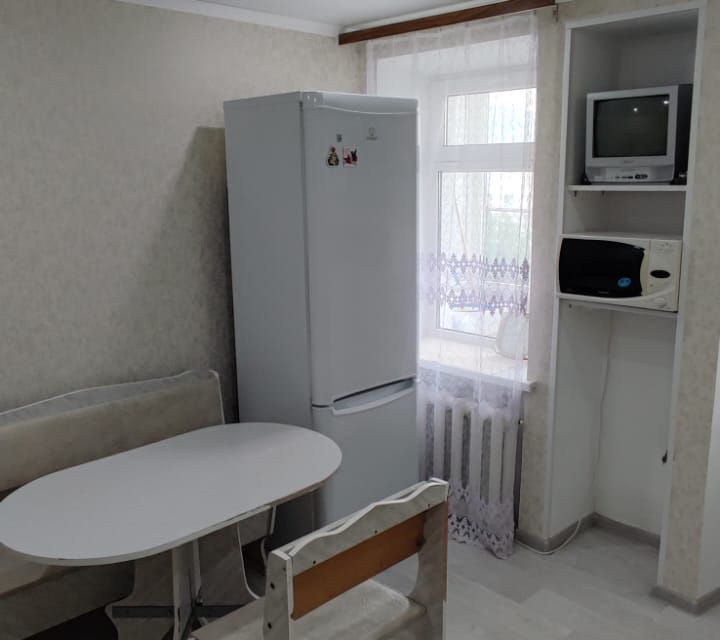 Сдаётся 2-комнатная квартира, 58 м²