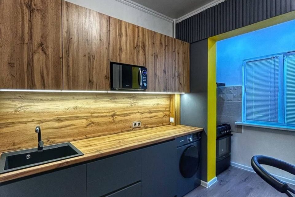 Сдаётся 1-комнатная квартира, 37 м²