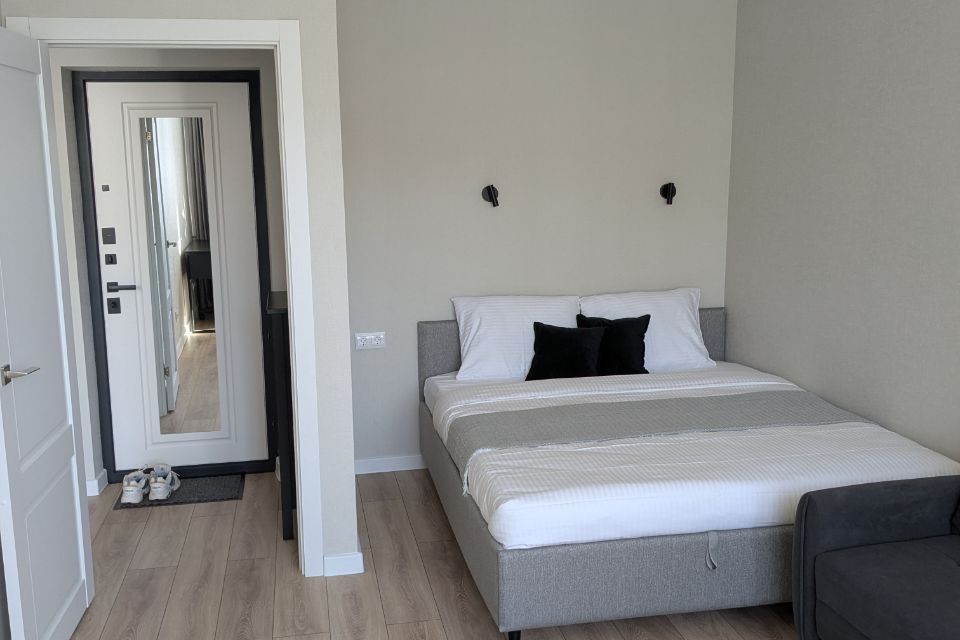 Сдаётся 1-комнатная квартира, 42 м²