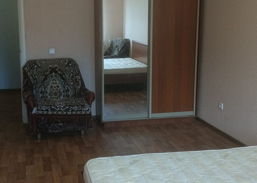 Сдаётся 1-комнатная квартира, 42 м²