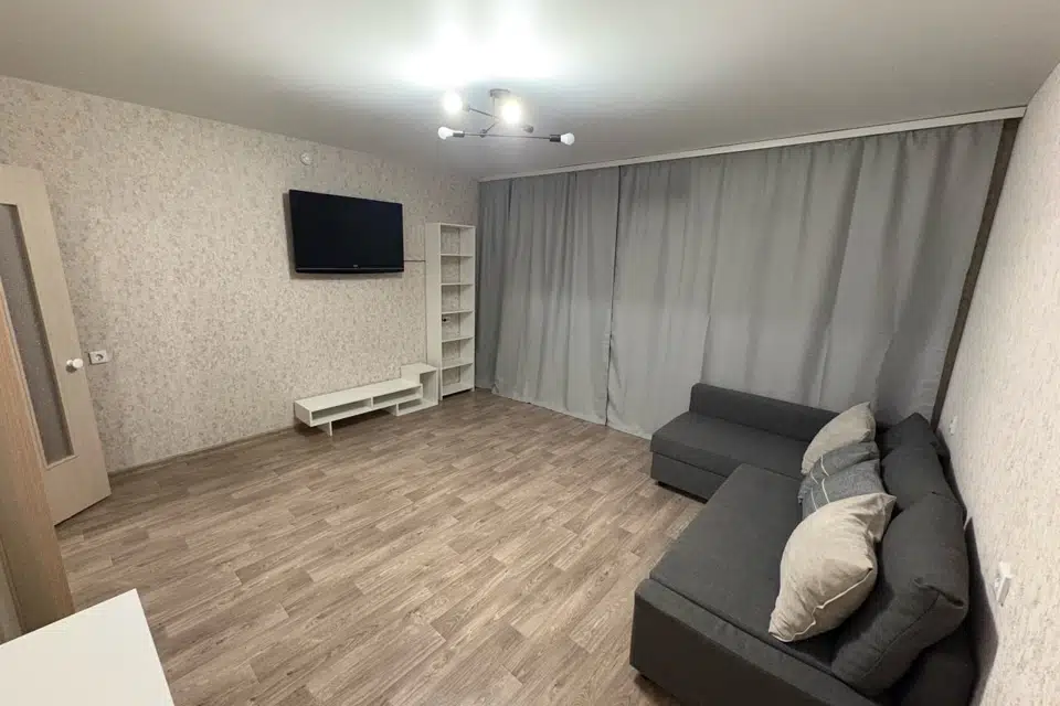 Сдаётся 1-комнатная квартира, 40 м²