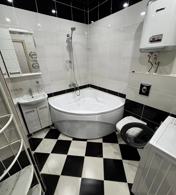 Сдаётся 1-комнатная квартира, 47 м²