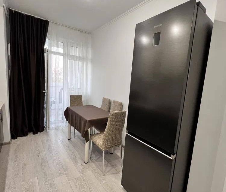 Сдаётся 1-комнатная квартира, 37 м²