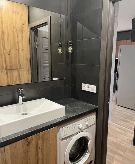 Сдаётся 1-комнатная квартира, 37 м²