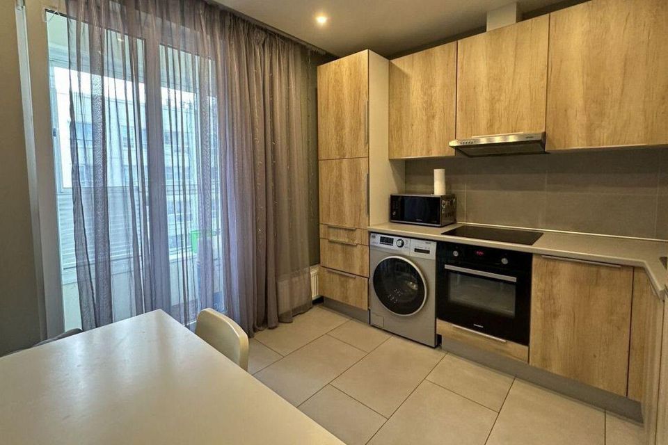 Сдаётся 1-комнатная квартира, 38 м²