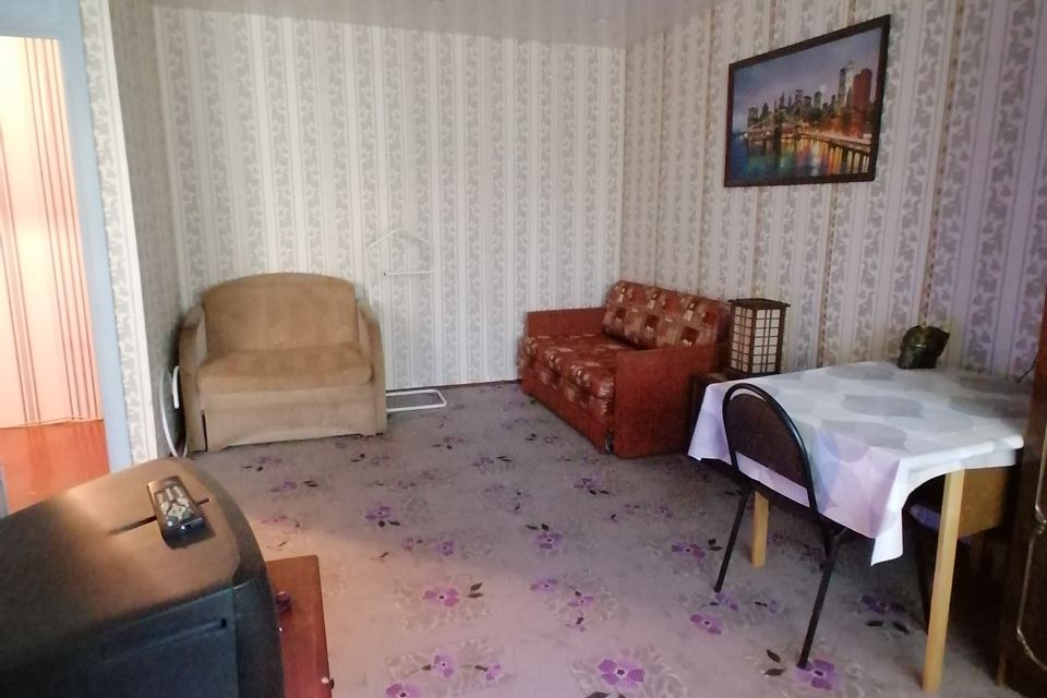 Сдаётся 1-комнатная квартира, 32 м²