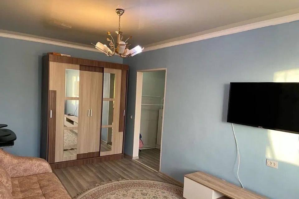 Сдаётся 1-комнатная квартира, 37 м²
