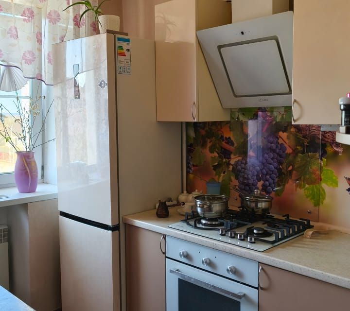 Сдаётся 2-комнатная квартира, 42 м²