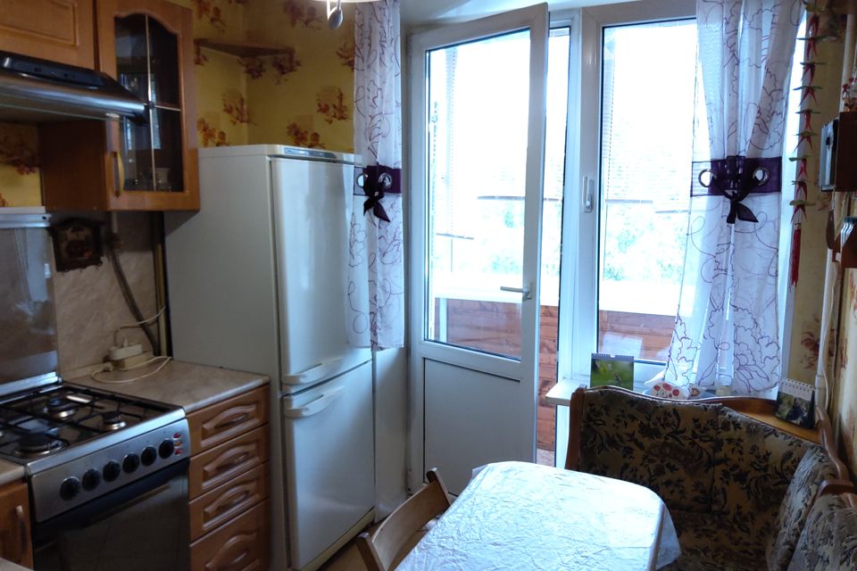 Сдаётся 2-комнатная квартира, 37 м²