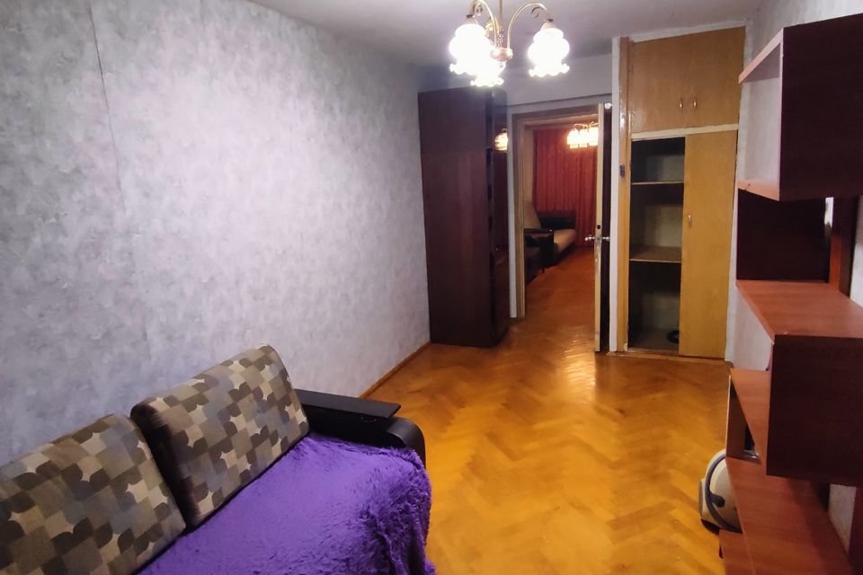 Сдаётся 3-комнатная квартира, 58 м²