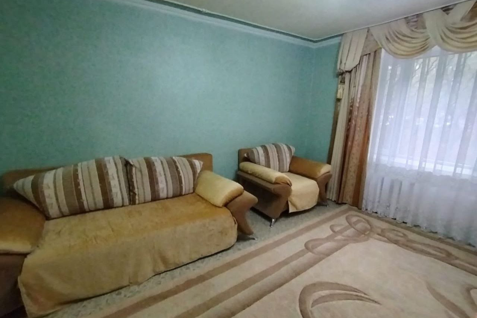 Сдаётся 2-комнатная квартира, 55 м²