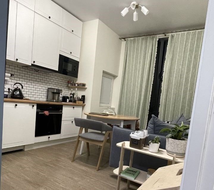 Сдаётся 1-комнатная квартира, 37 м²