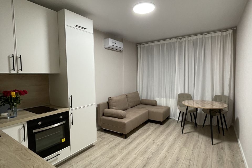 Сдаётся 1-комнатная квартира, 38 м²