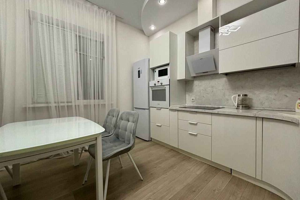 Сдаётся 1-комнатная квартира, 39 м²