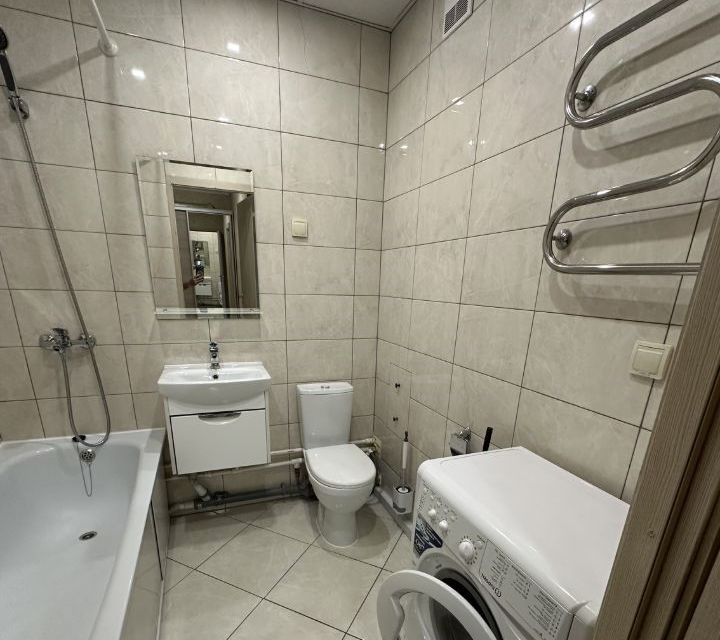 Сдаётся 1-комнатная квартира, 38 м²