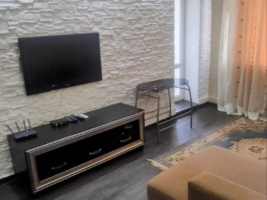 Сдаётся 3-комнатная квартира, 90 м²