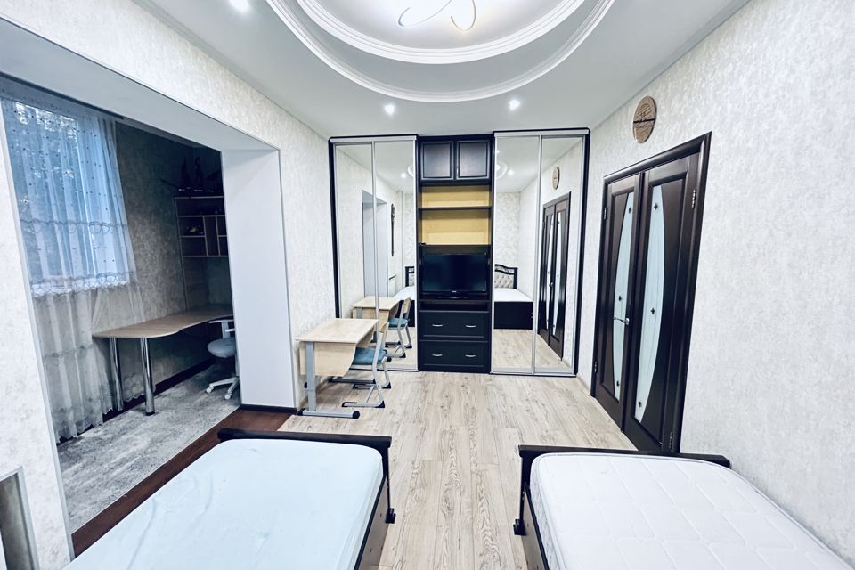 Сдаётся 2-комнатная квартира, 50 м²
