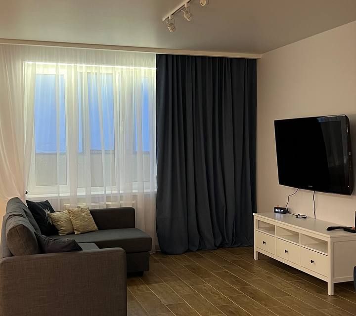Сдаётся 1-комнатная квартира, 43 м²