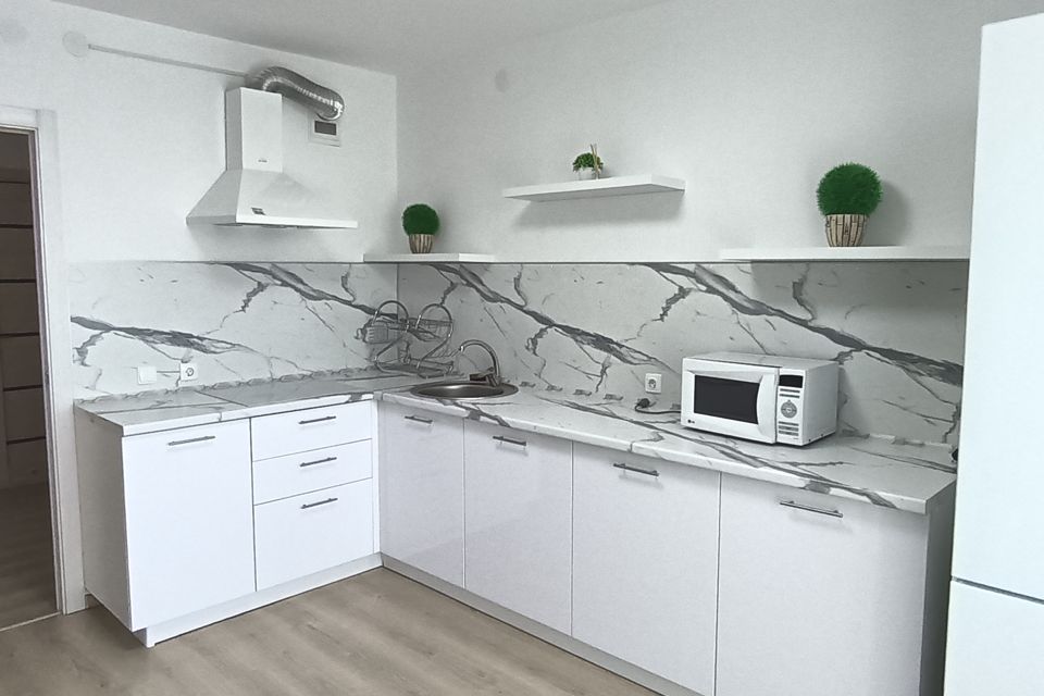Сдаётся 2-комнатная квартира, 53.5 м²