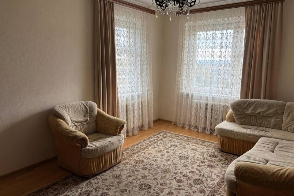 Сдаётся 2-комнатная квартира, 60 м²