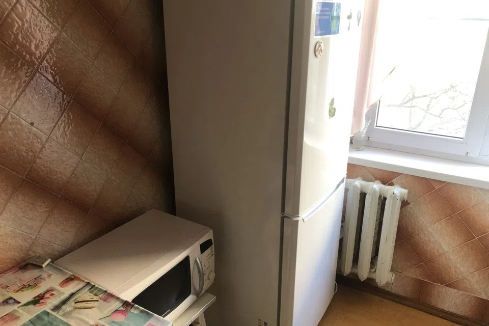 Сдаётся 3-комнатная квартира, 57 м²