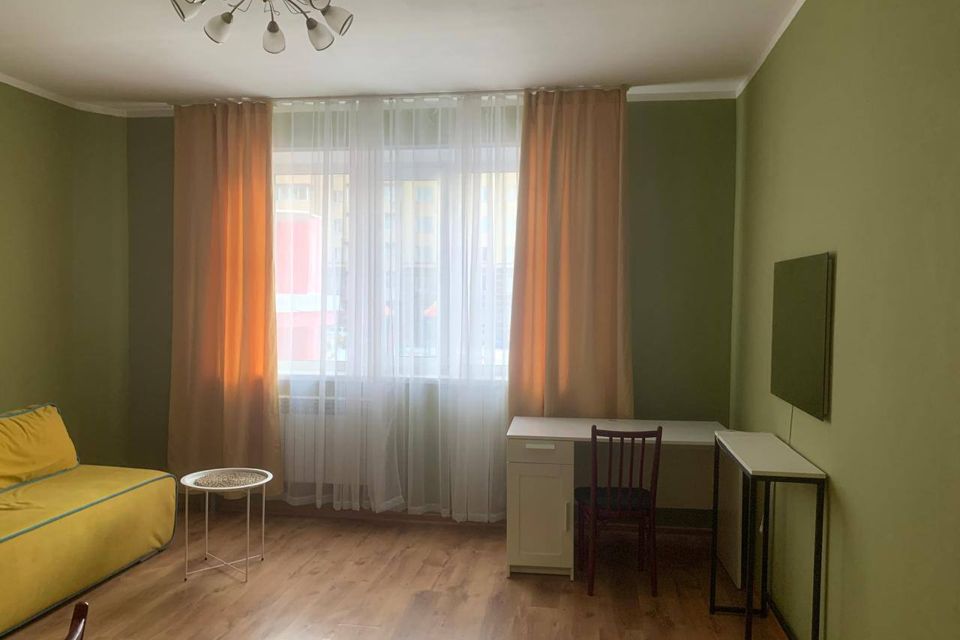 Сдаётся 2-комнатная квартира, 56 м²