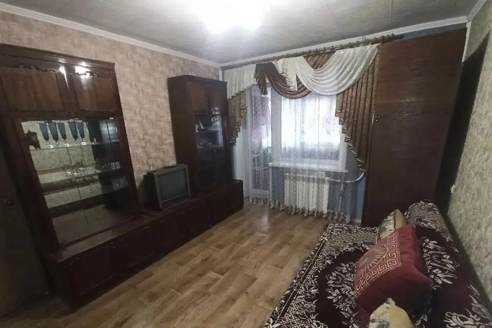 Сдаётся 1-комнатная квартира, 40 м²
