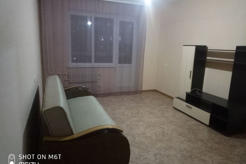 Сдаётся 1-комнатная квартира, 40 м²