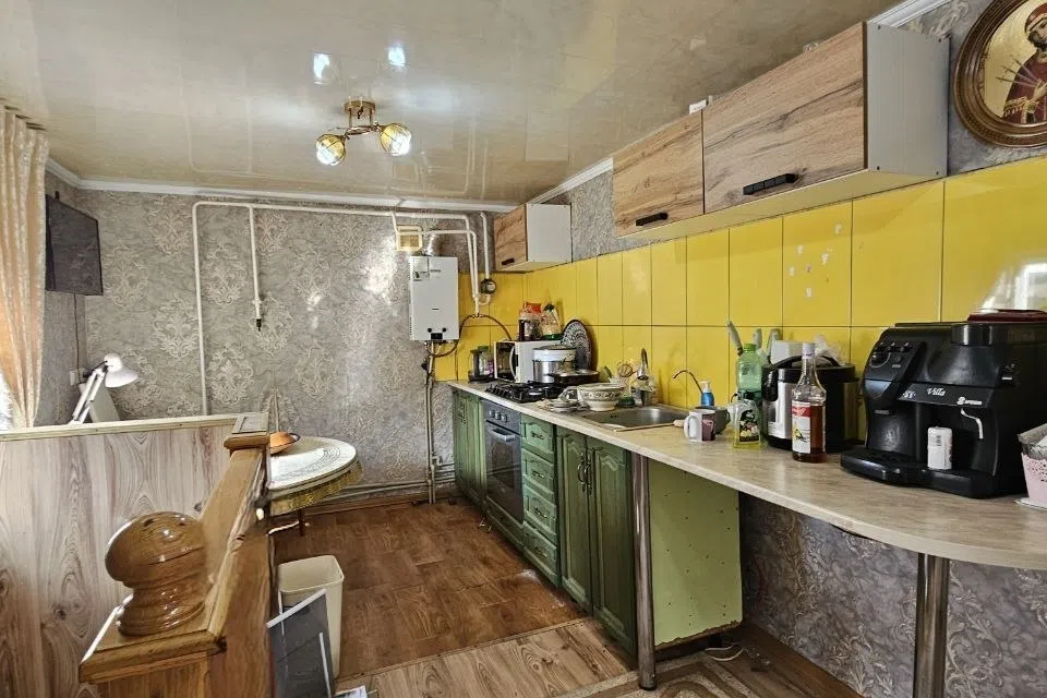 Сдаётся 1-этажный дом, 90 м²