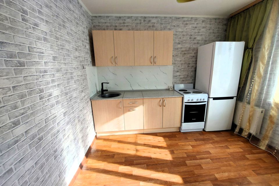 Сдаётся 1-комнатная квартира, 43 м²
