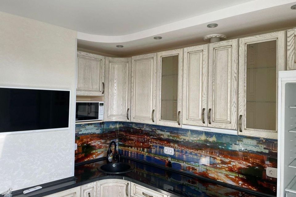 Сдаётся 1-комнатная квартира, 37 м²