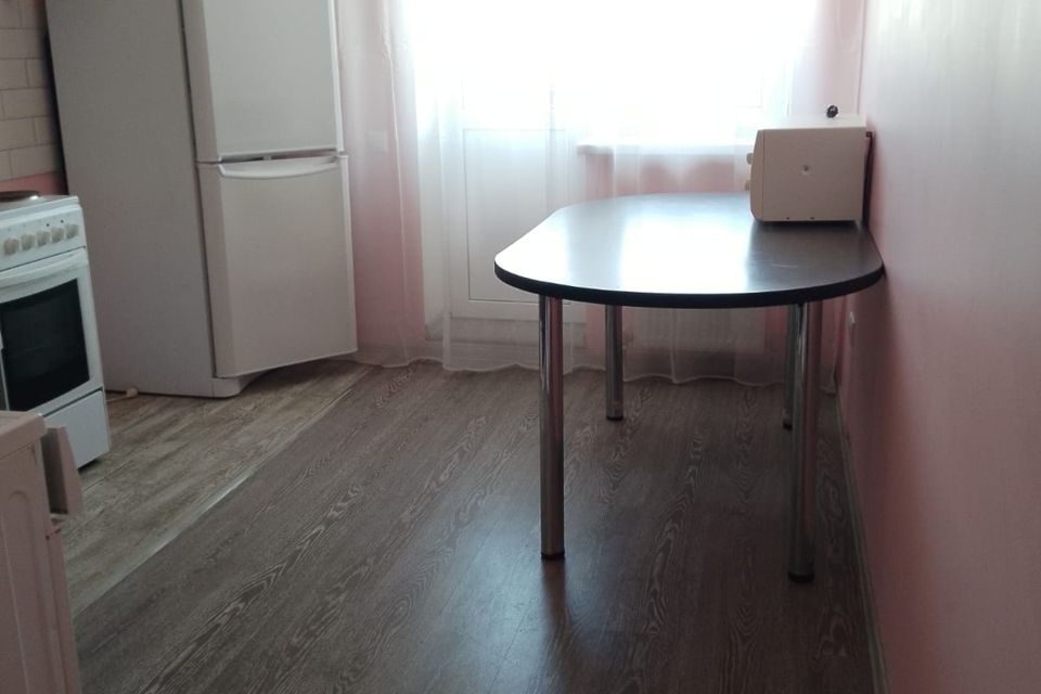 Сдаётся 1-комнатная квартира, 39 м²