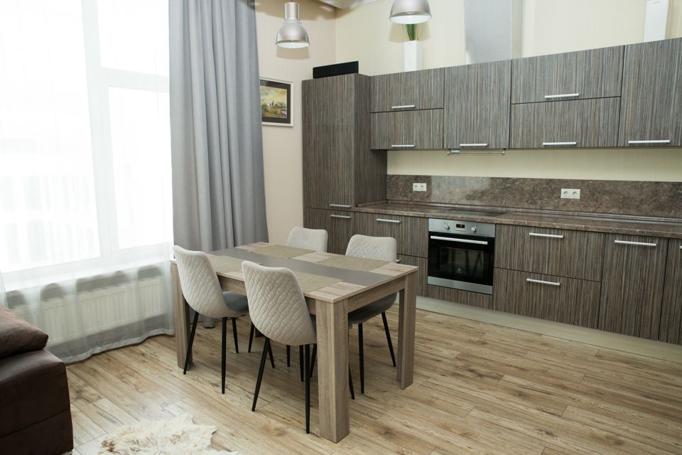 Сдаётся 3-комнатная квартира, 90 м²