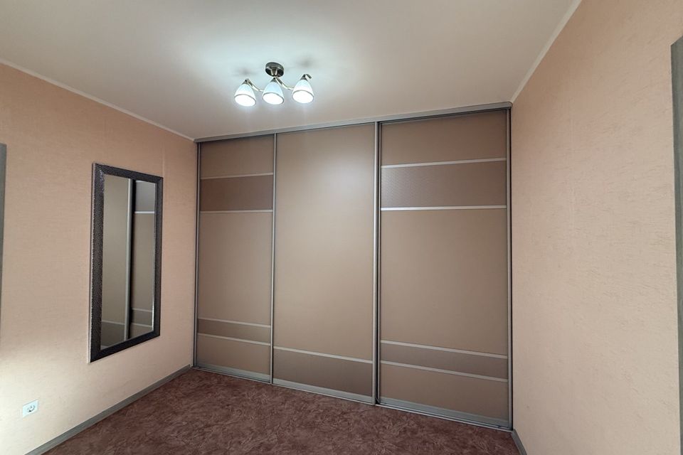 Сдаётся 2-комнатная квартира, 59.7 м²