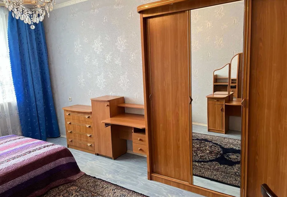 Сдаётся 2-комнатная квартира, 57 м²