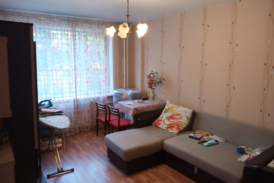 Сдаётся 2-комнатная квартира, 47.6 м²