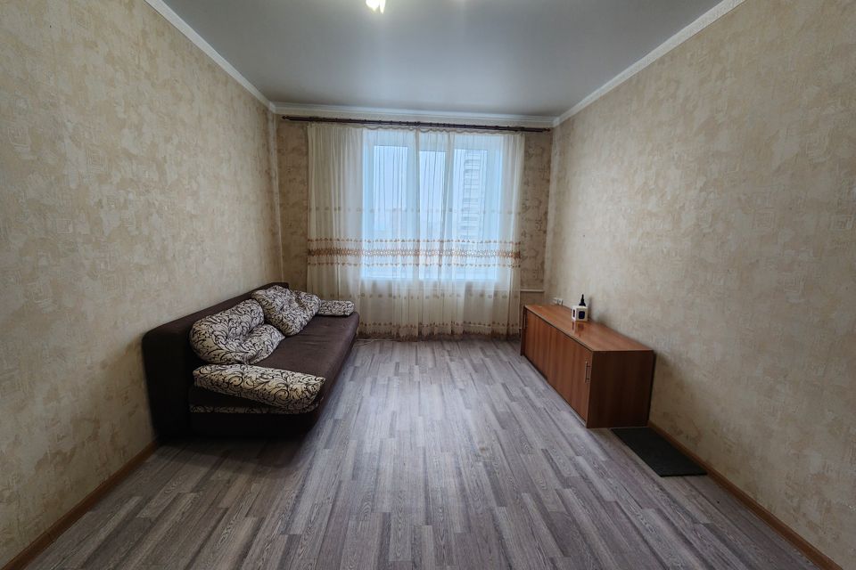 Сдаётся 1-комнатная квартира, 38 м²