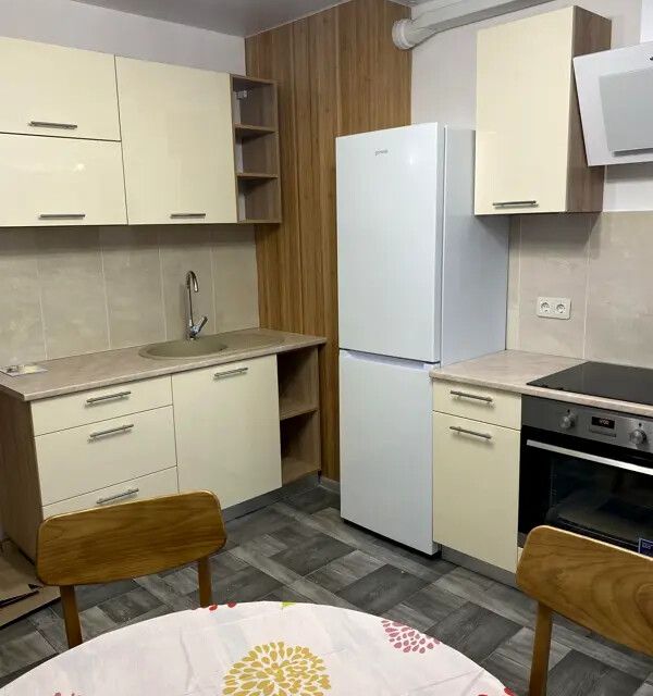 Сдаётся 1-комнатная квартира, 35 м²