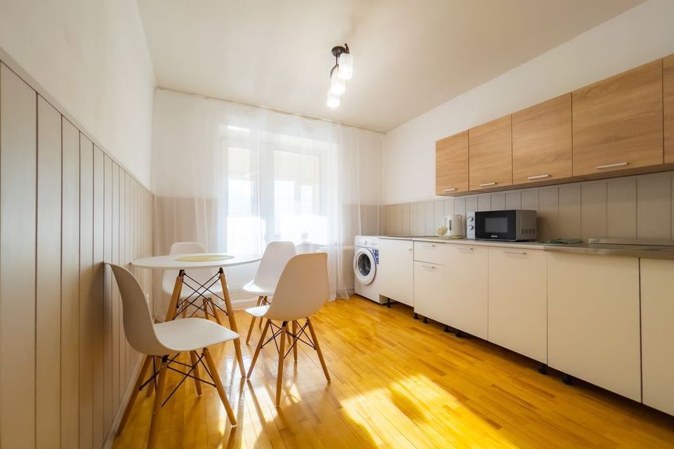 Сдаётся 2-комнатная квартира, 70 м²