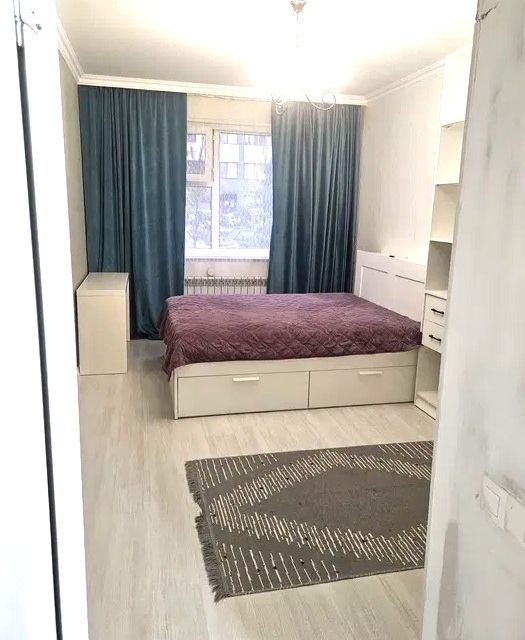 Сдаётся 2-комнатная квартира, 60 м²