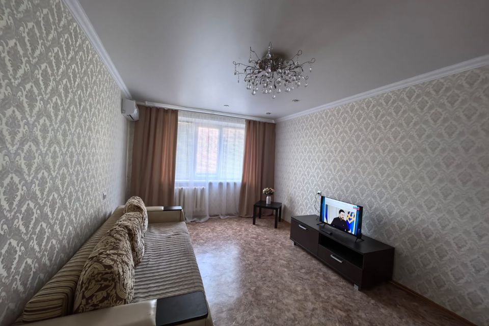 Сдаётся 1-комнатная квартира, 35 м²