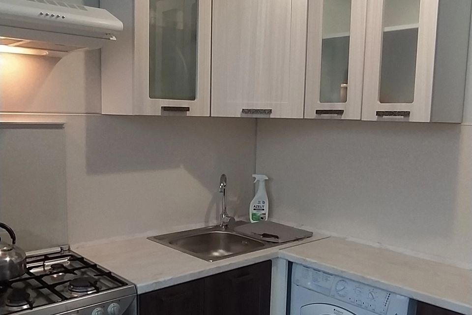 Сдаётся 2-комнатная квартира, 58 м²