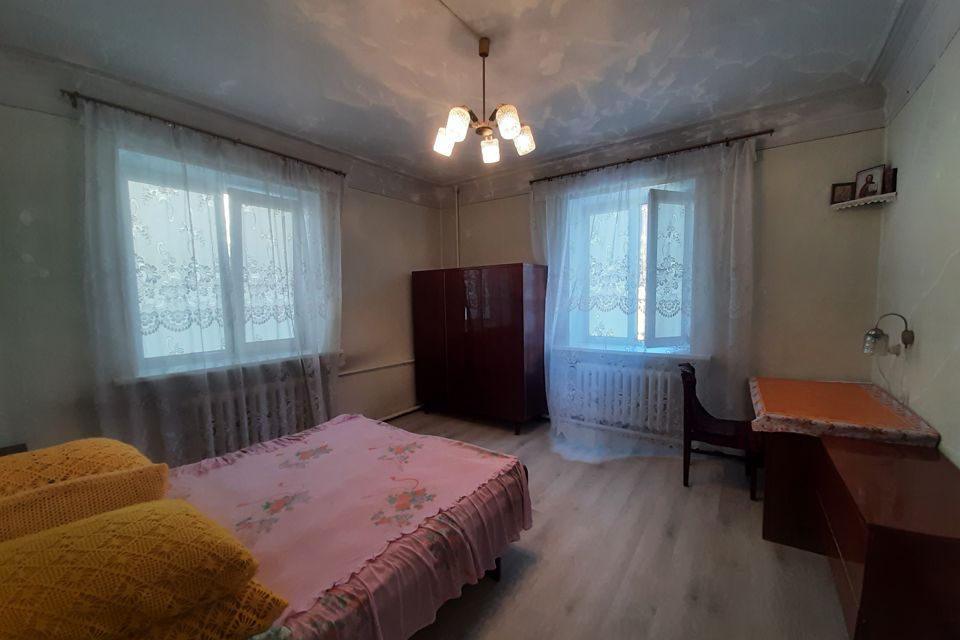 Сдаётся 2-комнатная квартира, 57 м²