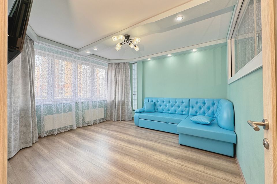 Сдаётся 3-комнатная квартира, 91 м²