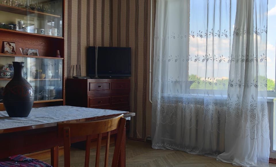 Сдаётся 3-комнатная квартира, 63.9 м²