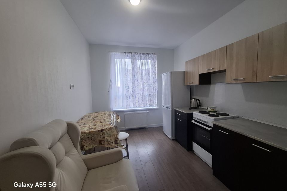 Сдаётся 1-комнатная квартира, 35 м²