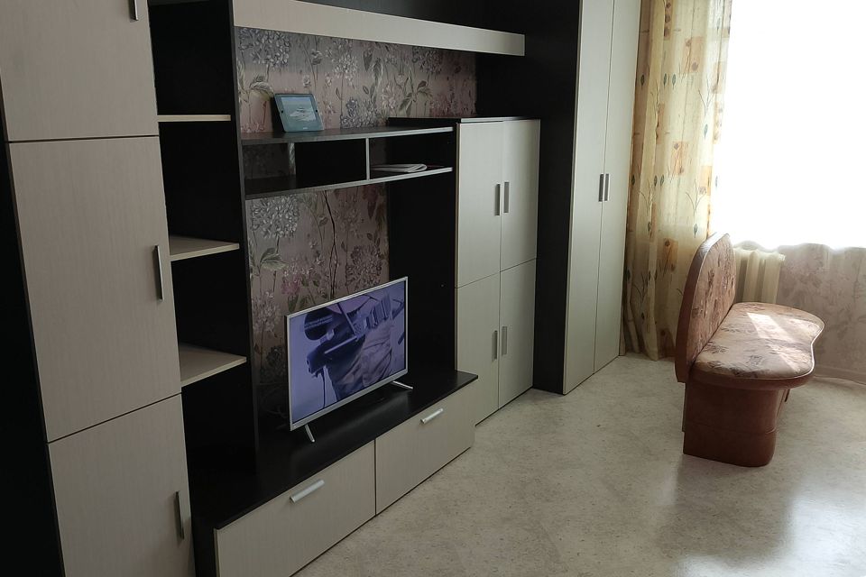 Сдаётся 1-комнатная квартира, 37 м²