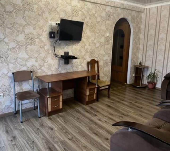 Сдаётся 4-комнатная квартира, 70 м²